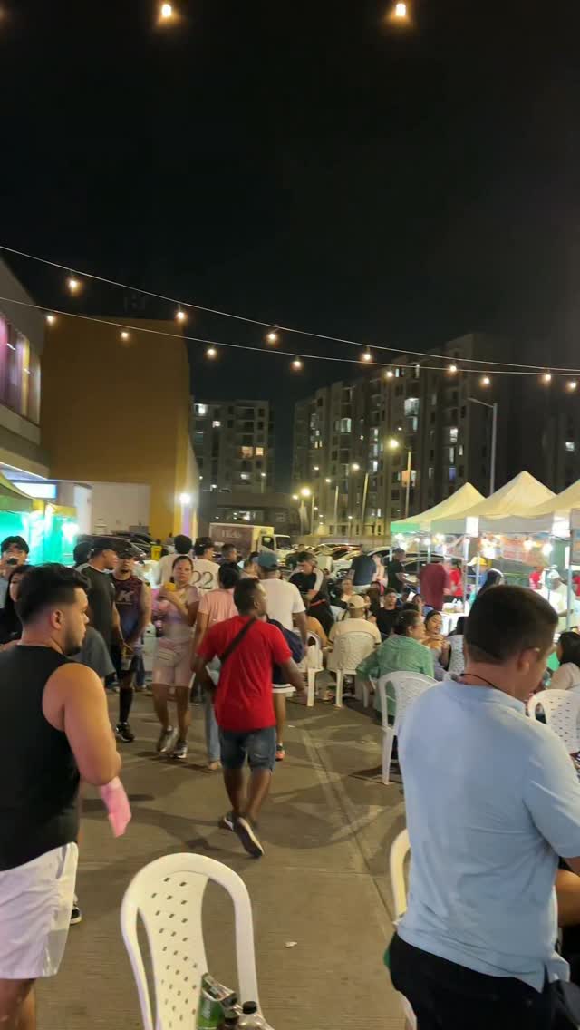 Empezó el festival del frito en Parque Heredia 🥵🔥